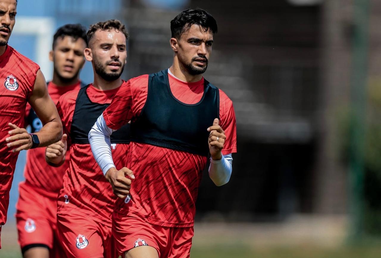 الفتح يواصل تحضيراته بالجديدة استعدادًا للموسم المقبل بانتدابات جديدة