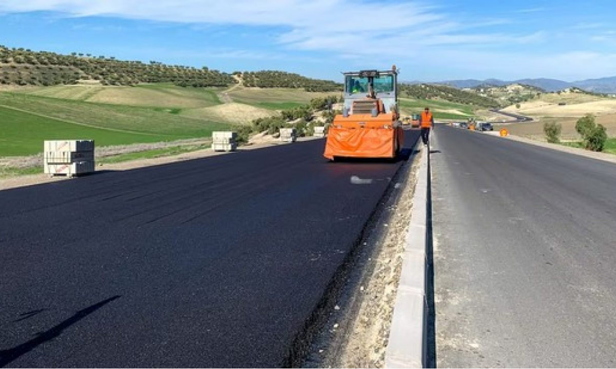 بكلفة تناهز 324 مليون درهم. الشروع في إنجاز الشطر الثالث من الطريق السريع فاس تاونات