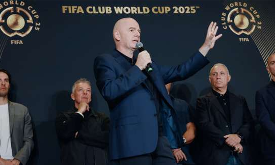 إنفانتينو: كأس العالم للأندية يبشّر “بالعصر الذهبي لكرة قدم الأندية”