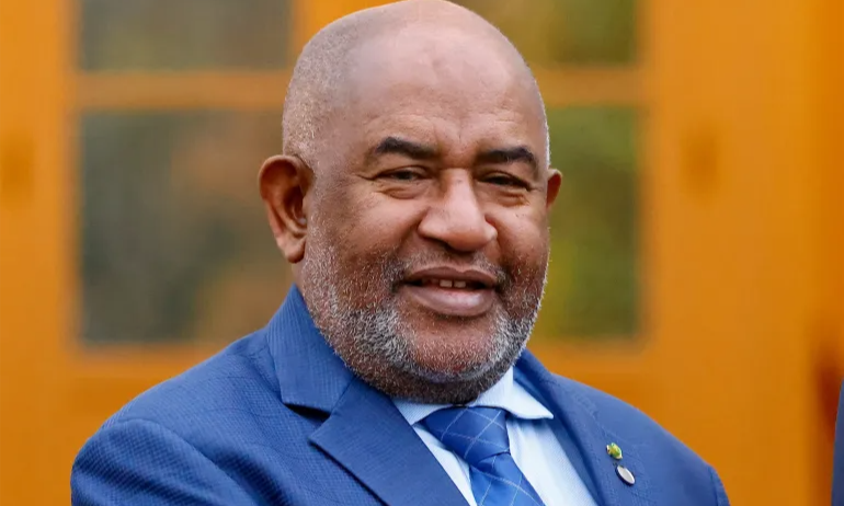 رئيس جزر القمر يبرز الشراكة الاستراتيجية بين بلاده والمغرب