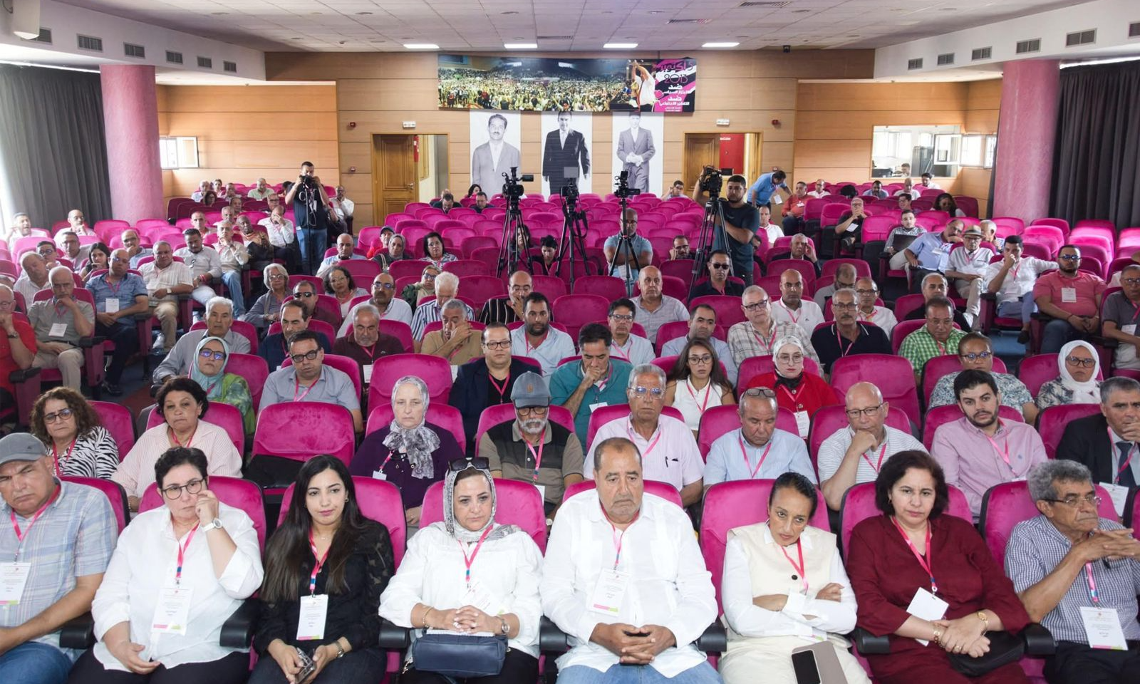 أوراق مؤتمر «الإتحاد» تعيد إحياء مطلب الملكية البرلمانية..كيف؟ ولماذا؟