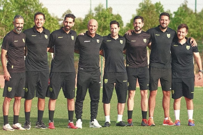 المغرب الفاسي يكشف عن تركيبة طاقمه التقني للموسم المقبل