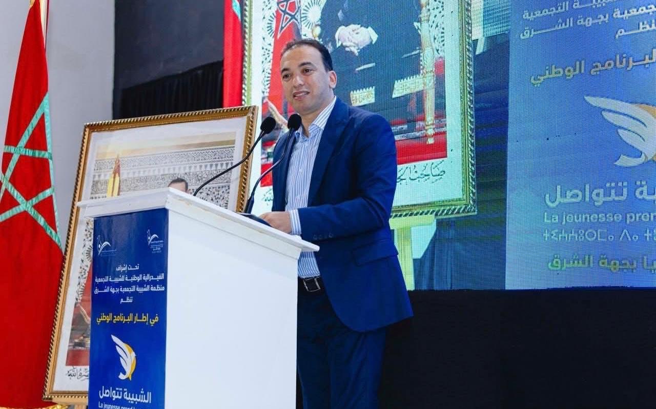 السعدي ينتقد مواقف البيجيدي على عهد بنكيران ويثمن إنجازات الحكومة