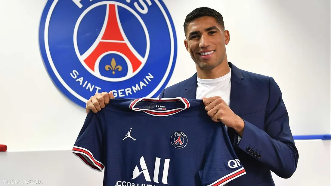 حكيمي يُحيي ذكرى انضمامه لباريس سان جيرمان