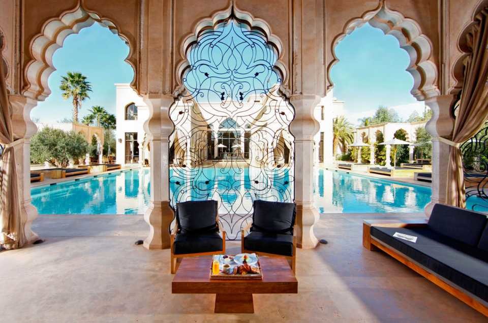 وزارة السياحة تُفعل زيارات سرية لمراقبة جودة الفنادق