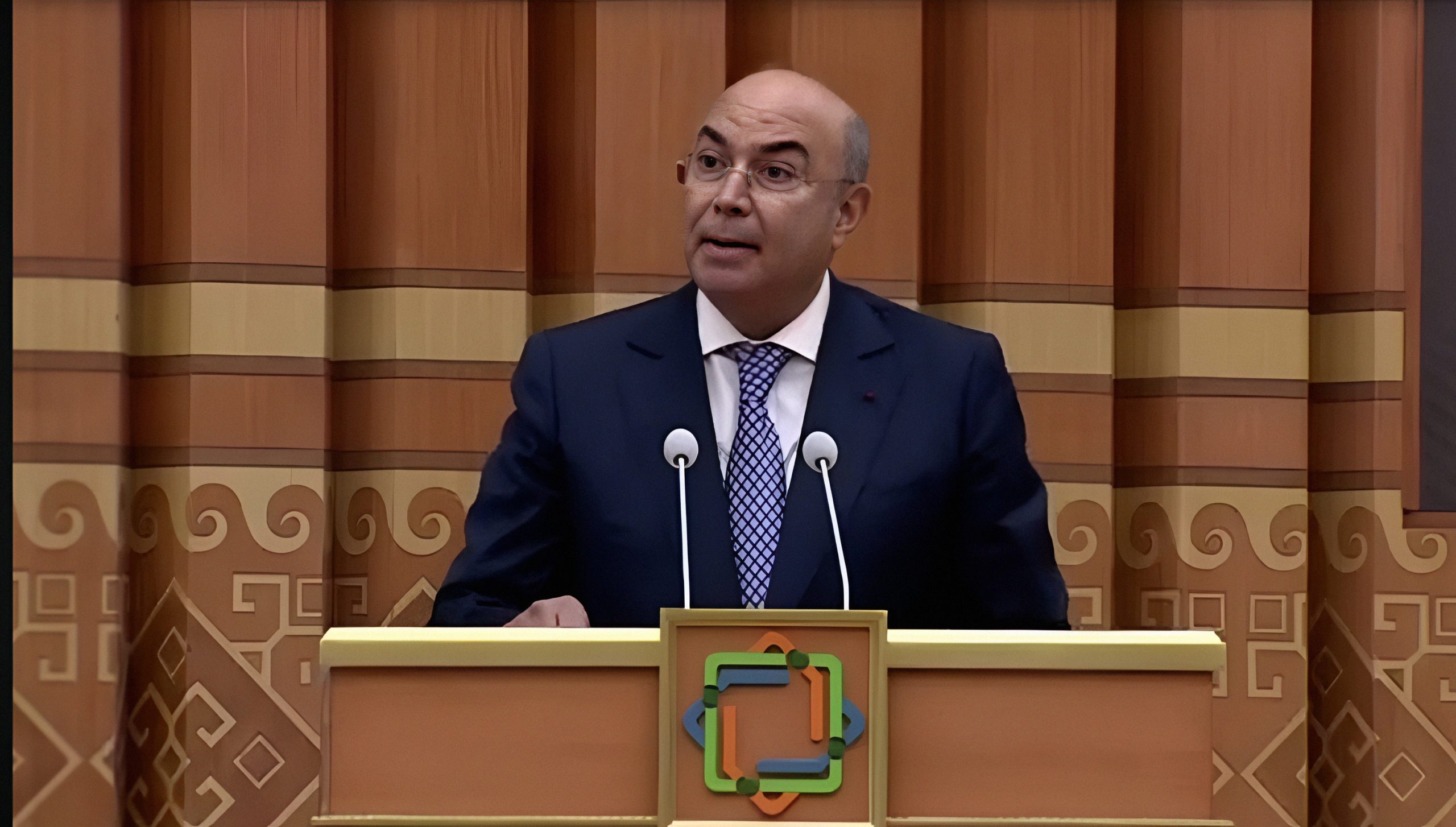 غياث.. “في عز الصيف والعطلة هناك من يهاجم الأشخاص لا البرامج”