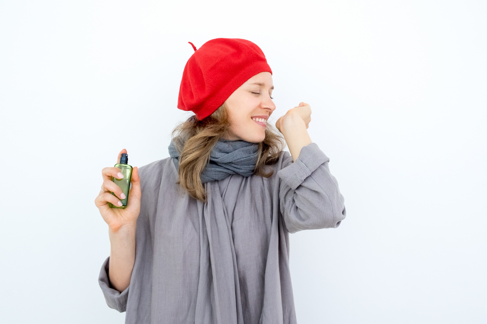 كوريا.. علماء يبتكرون جهازا لتعزيز حاسة الشم باستخدام موجات راديوية