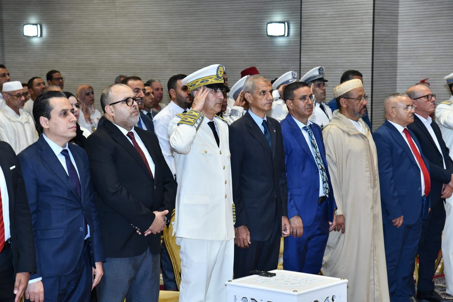 وزان.. رئة سكان بدوار “الرمل” مريضة وإسطبلات الدجاج في قفص الاتهام (وثائق)