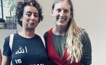 المغرب. الإساءة إلى الله في قميص إبتسام  لشكر ماذا يقول  القانون المغربي