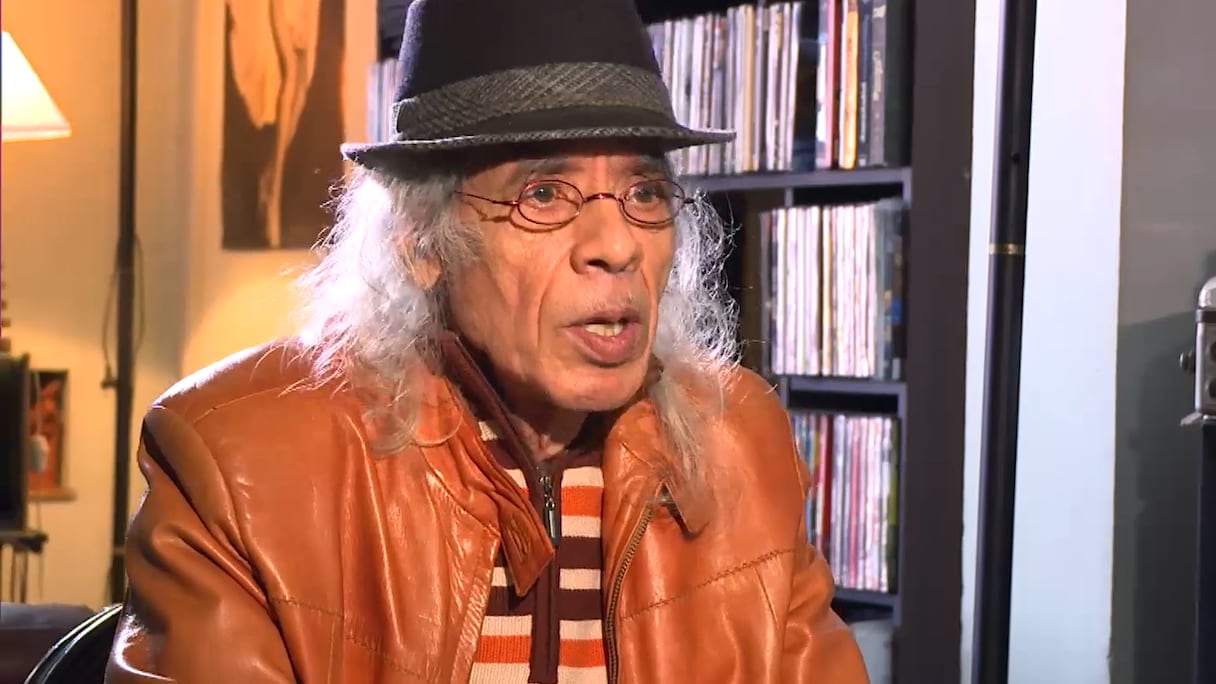 رحيل علي حسن.. صوت السينما الذي سيظل حيًا في ذاكرة الثقافة المغربية