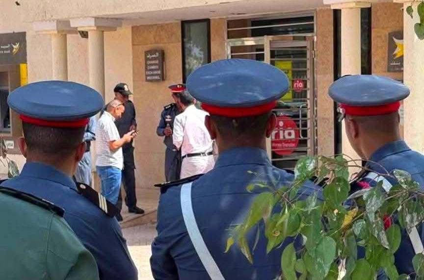 جمعة اسحيم. تنفيذ سرقة “بريد بنك” على طريقة فيلم “الهروب الكبير”