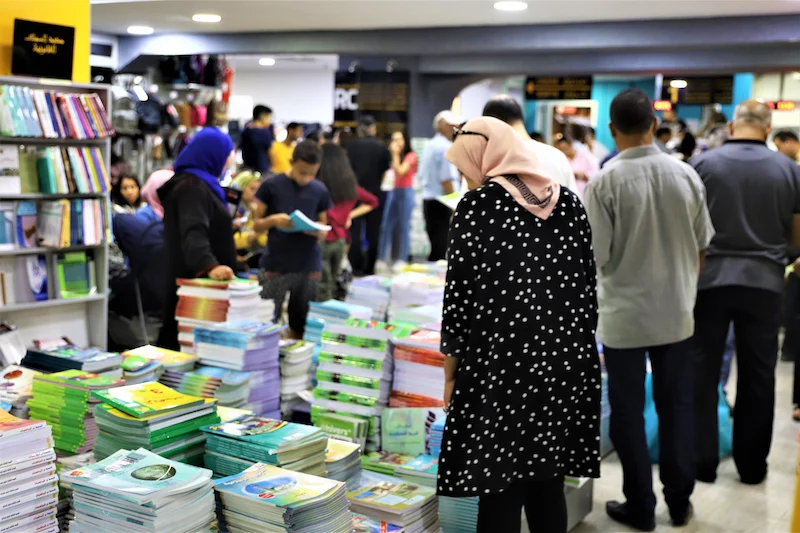 سوق الكتب المدرسية.. فوضى تتجدد مع بداية كل موسم دراسي