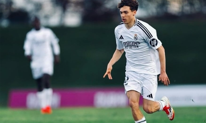 تشابي ألونسو يستدعي الموهبة المغربية تياغو بيتارش بينار