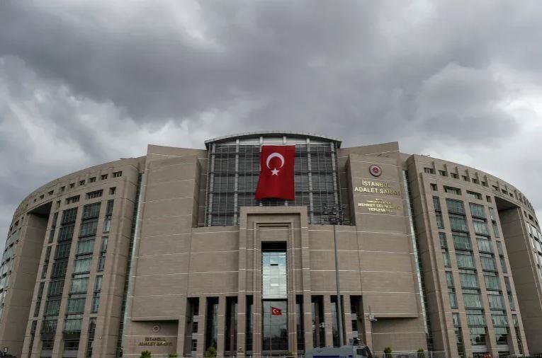 تركيا.. توقيف 42 شخصا في إطار تحقيقات فساد ببلدية إسطنبول الكبرى