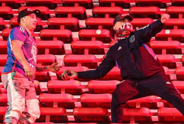 قتلى وجرحى جراء أعمال عنف في ملعب بالأرجنتين