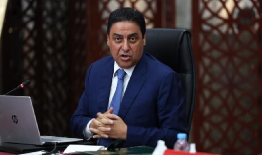 حجيـرة يؤكد على الدور المحوري للتجارة الخارجية في الاقتصاد الوطني