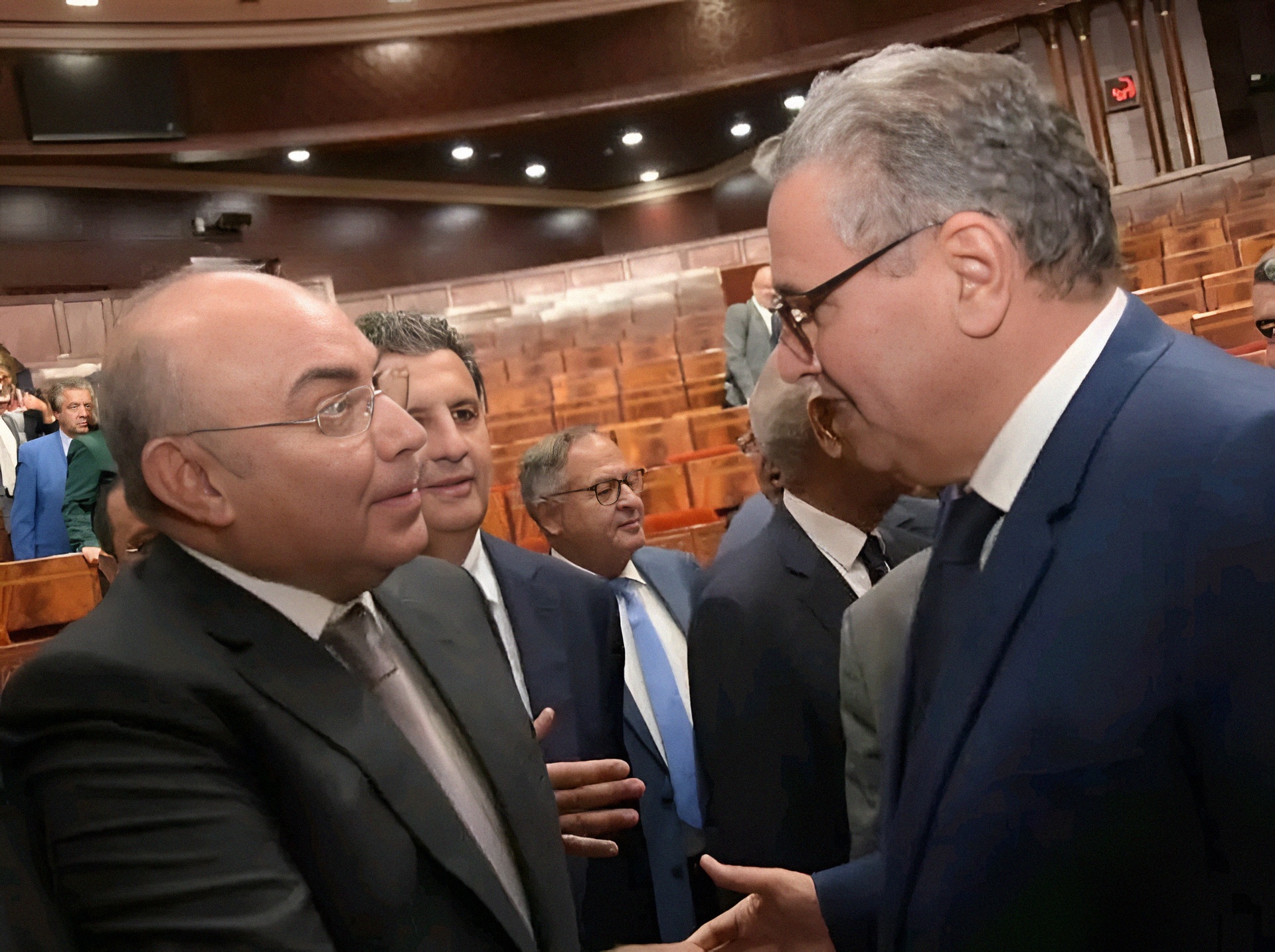 غياث يكشف عن رسائل غير معلنة في الخروج الإعلامي لرئيس الحكومة