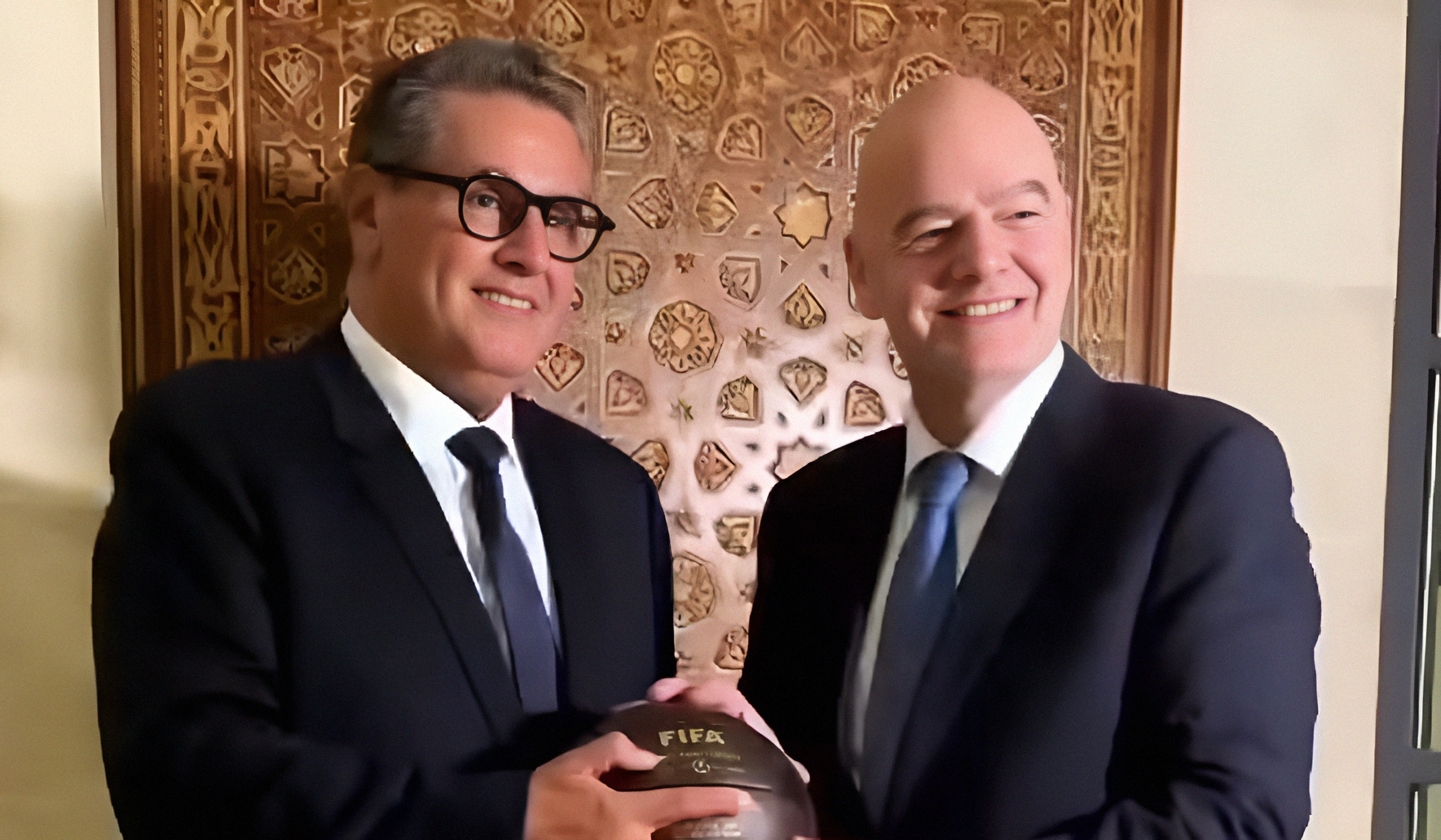 رئيس “الفيفا”.. “يكاد يكون بإمكاننا من الآن تنظيم كأس العالم في المغرب”