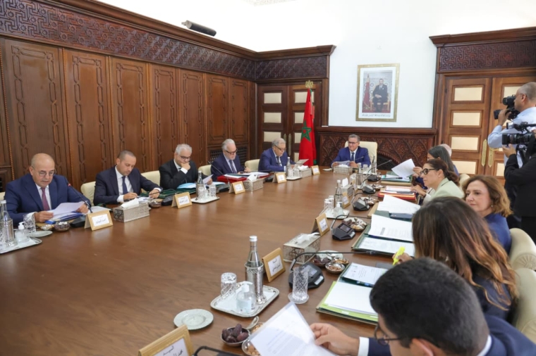 مجلس الحكومة يعين مسؤولين جدد في وزارتي الصحة والتعمير