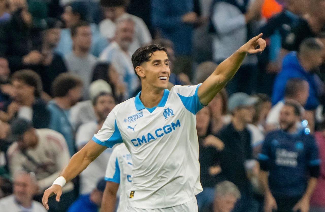 نايف أكرد يكسر عقدة مارسيليا ويقود فريقه إلى فوز مثير على باريس سان جيرمان