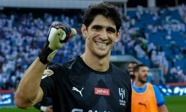 لا جديد يُذكر.. ياسين بونو يواصل تألقه ويحصد لقب أفضل تصدي في الدوري السعودي