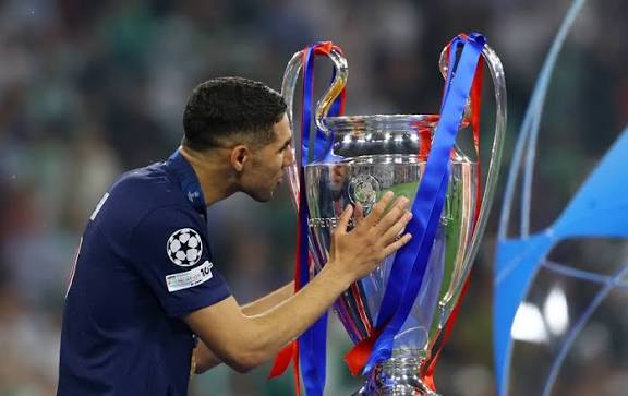 المغرب في قلب أعرق بطولة أوروبية.. الأكثر تمثيلا بين لاعبي إفريقيا بـ 12 نجما