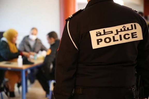 تحقيق قضائي يطيح بشرطيين في بني ملال بشبهة الابتزاز والرشوة