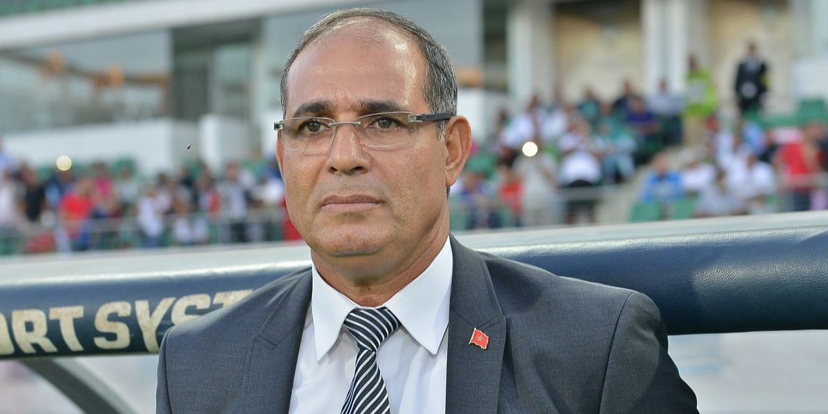 بعد الهزيمة بخماسية.. بادو الزاكي: خسارتنا أمام المغرب “نتيجة عادية” و”لا مجال للمقارنة”