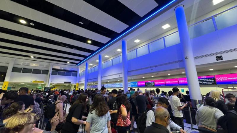 خلل رقمي يشل مطارات أوروبية كبرى ويُربك حركة المسافرين