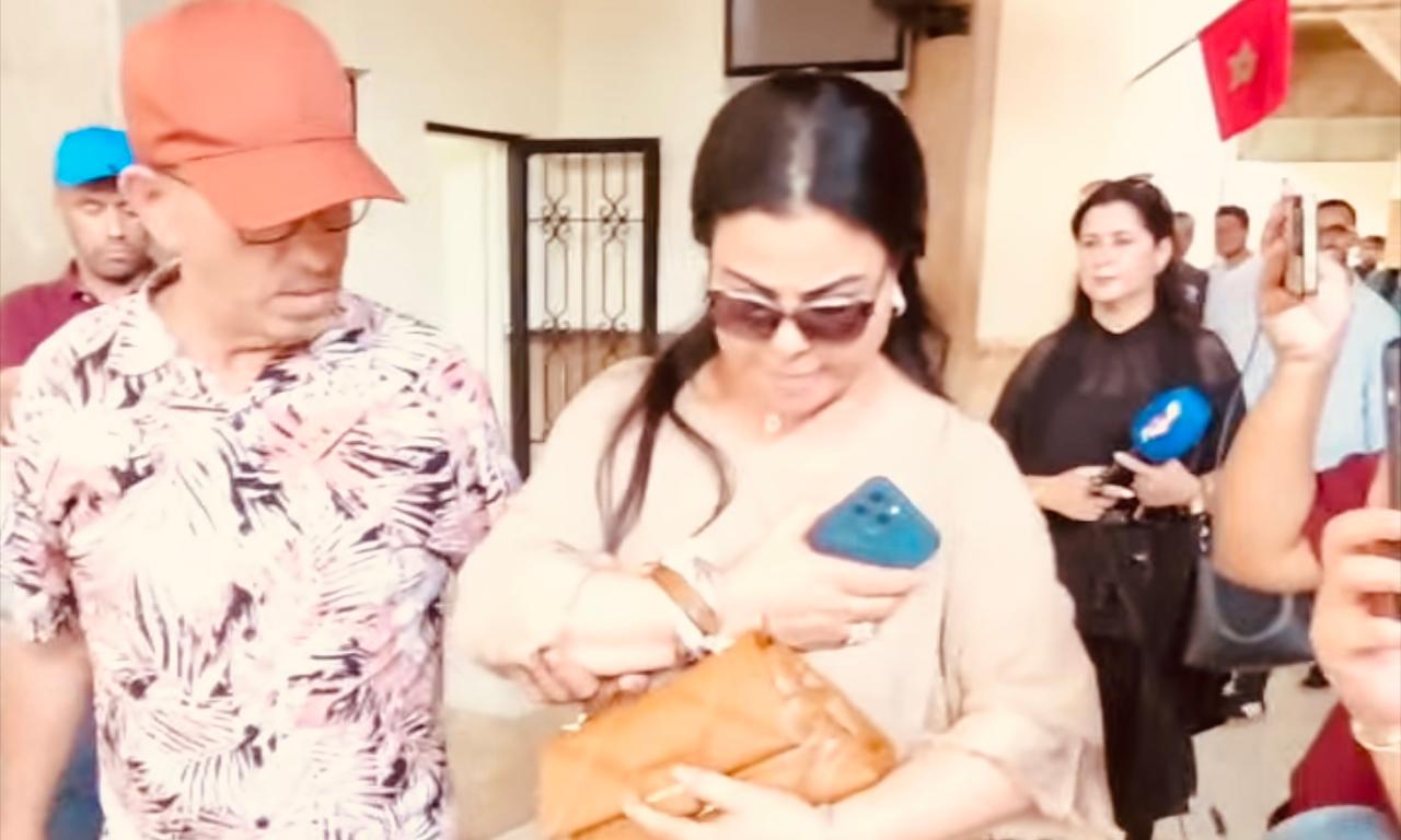 عاجل. لطيفة رأفت تكشف ما دار بينها وبين سعيد الناصري في جلسة المحاكمة