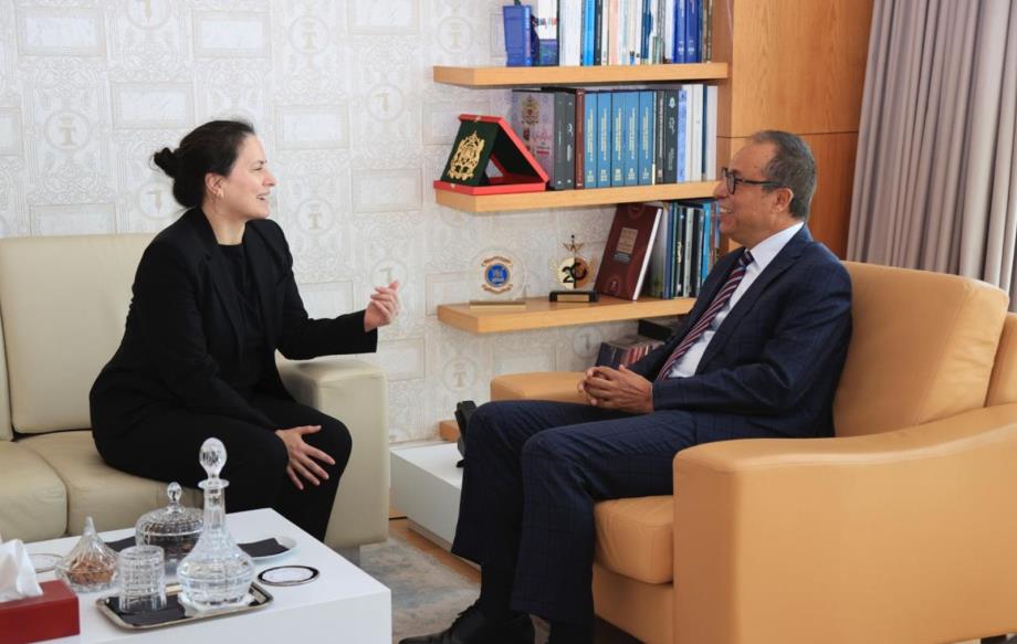 اعمارة يستقبل بالرباط بعثة من صندوق النقد الدولي