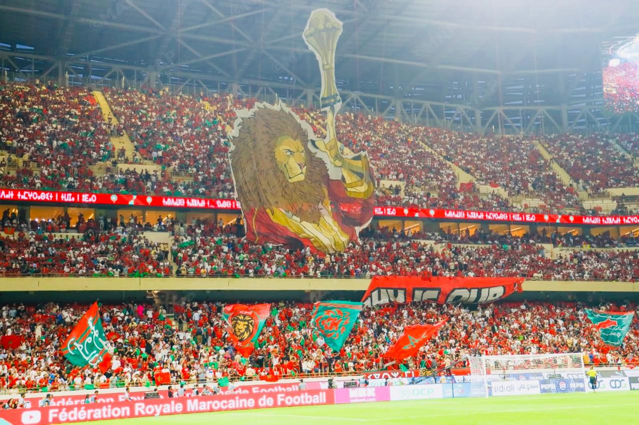 ليل الفرنسي وروما يشيدان بأداء الدوليين إيكمان والعيناوي ويهنئان المغرب