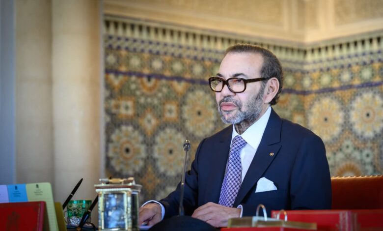 الملك يعزي قطر في فاجعة حادث سير تعرض لها منتسبو الديوان الأميري بمصر