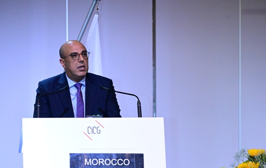 ولد الرشيد يرد بقوة على الجزائر في جنيف.. “أشد الانتهاكات الإنسانية تُمارس باسم الإنسانية على ساكنة تندوف”