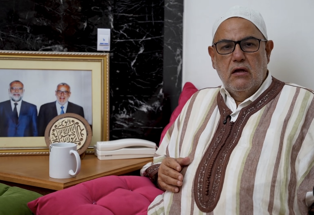 بعدما ساند وحزبه خرجاتهم غير المرخصة.. إبن كيران يطل ليلا على جيل Z بهذا النداء