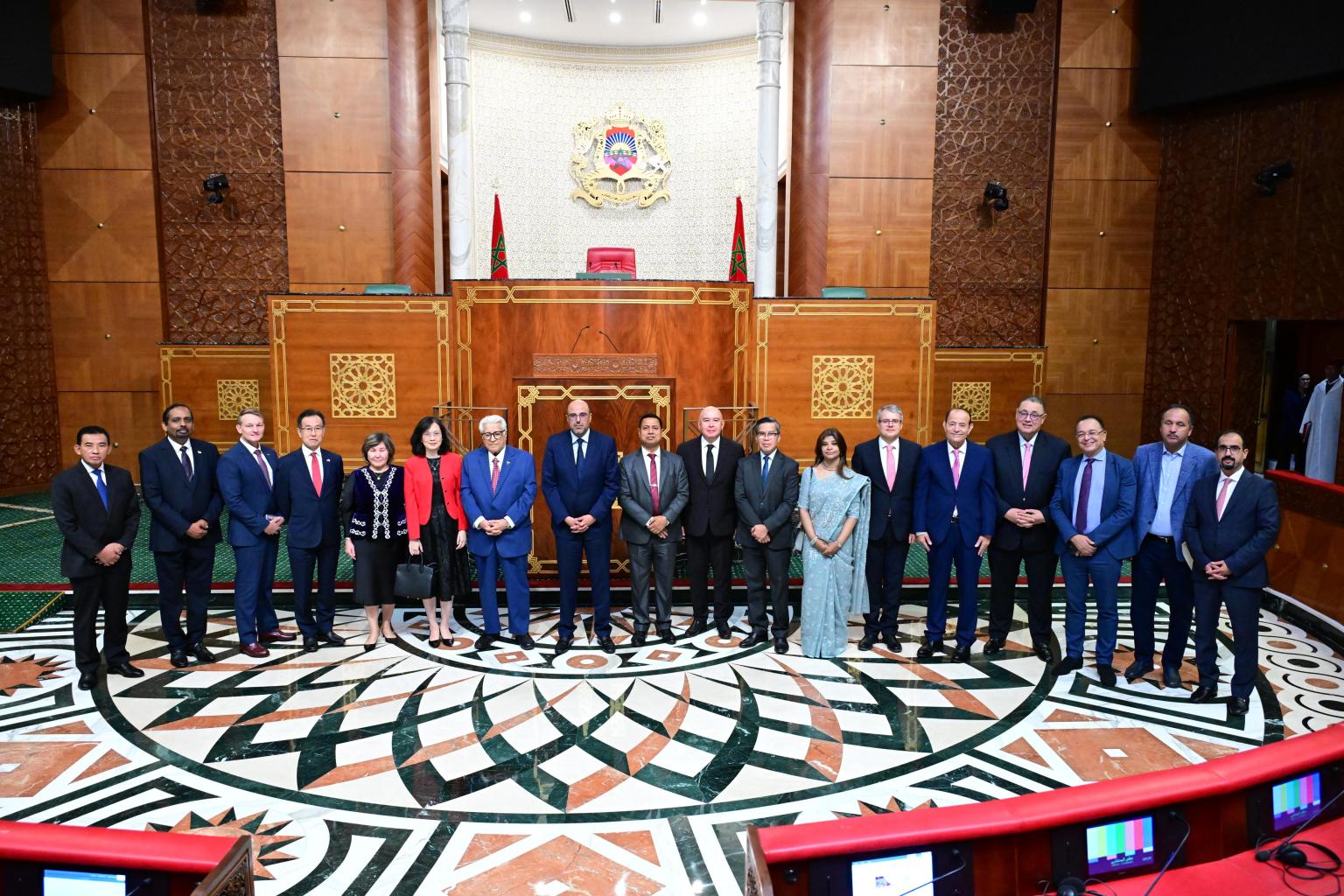 ولد الرشيد يبحث تعزيز التعاون البرلماني مع سفراء دول آسيا-المحيط الهادي بالرباط