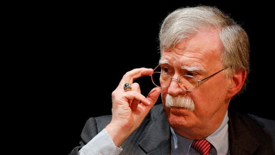 “صديق البوليساريو” في قفص الاتهام.. بولتون يُواجه 18 تهمة جنائية بنقل أسرار الدولة الأمريكية