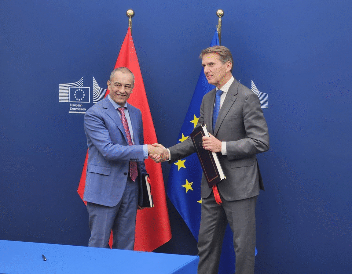 صفعة مدوية للجزائر والبوليساريو.. الاتحاد الأوروبي يعترف بسيادة المغرب على الصحراء