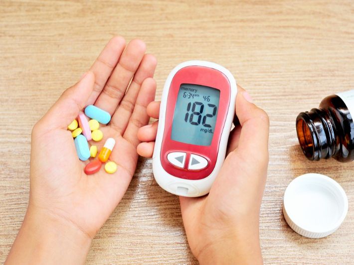 هل أصبحت أدوية السكري والسمنة المباعة عبر الإنترنت تهديدًا صامتًا لحياتنا؟