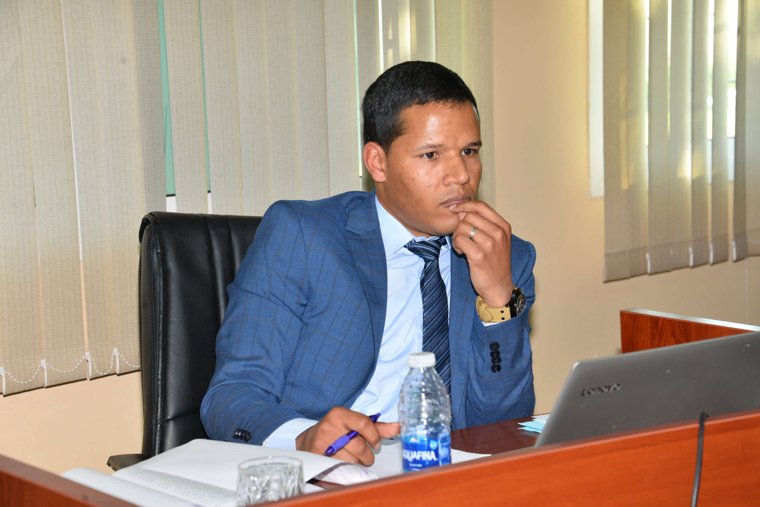 سوسيولوجي: رقابة الأسر على أبنائها واجب مجتمعي يعزز مناعة الشباب ضد كل أشكال العنف