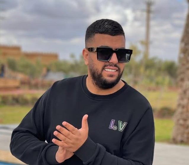 “البنج” يوضح حقيقة رسالته لطليقته وينهي الجدل