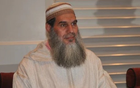 الفزازي يدخل على خط احتجاجات “جيل زيد”: الإصلاح مرحّب به.. واستهداف الملاعب أجندة مشبوهة