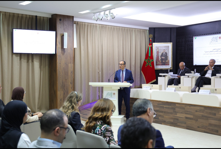 المجلس الاقتصادي والاجتماعي يدعو لتسريع تنفيذ خطة الشيخوخة النشيطة واعتماد قانون إطار لحماية المسنين