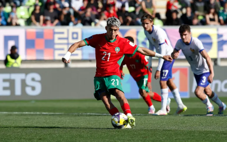 الإعلام الفرنسي يتحسر على “ضياع الحلم” بعد إقصاء منتخبها أمام المغرب