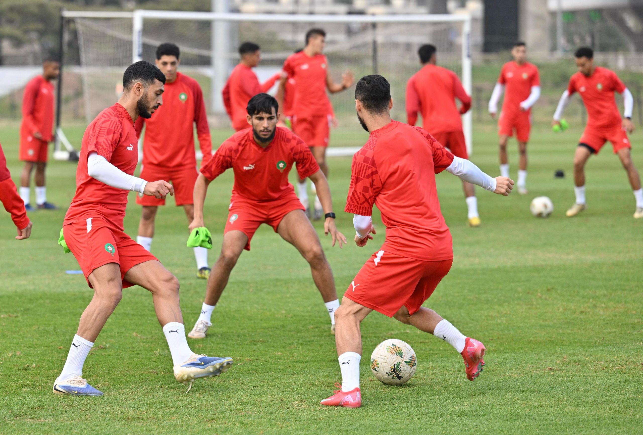 السكتيوي يضع اللمسات الأخيرة قبل قمة المنتخب الرديف أمام مصر