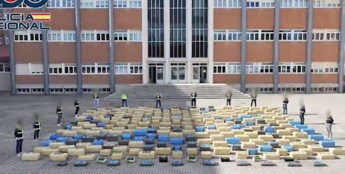 ضربة قوية.. تعاون أمني مغربي–إسباني يطيح بعصابتين ويقود لضبط 22 طنا من الحشيش