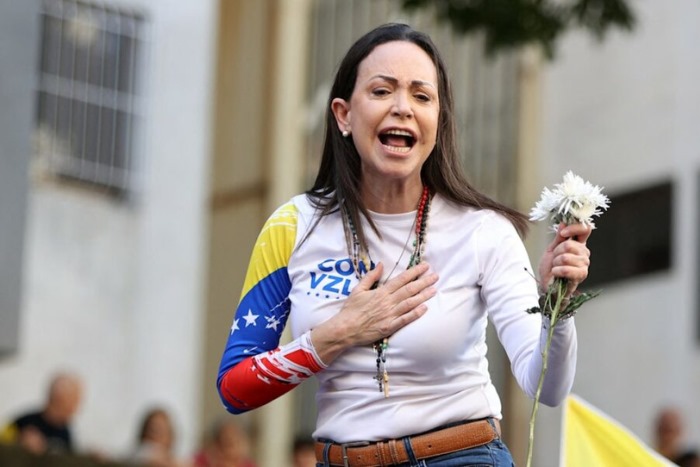 ماريا كورينا ماتشادو.. صوت نوبل الذي يعرّي استبداد فنزويلا وعداءها للمغرب