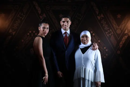 سيبة المؤثرين. الجرجرة أمام القضاء تتهدد تيكتوكر استباح الحياة الخاصة لعائلة حكيمي