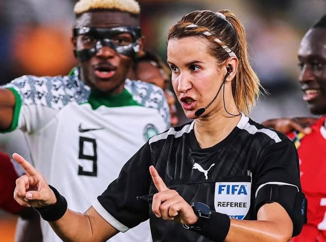 عاجل. الحكمة الدولية بشرى كربوبي تزلزل أركان الجامعة ومديرية التحكيم برسالة إعتزال