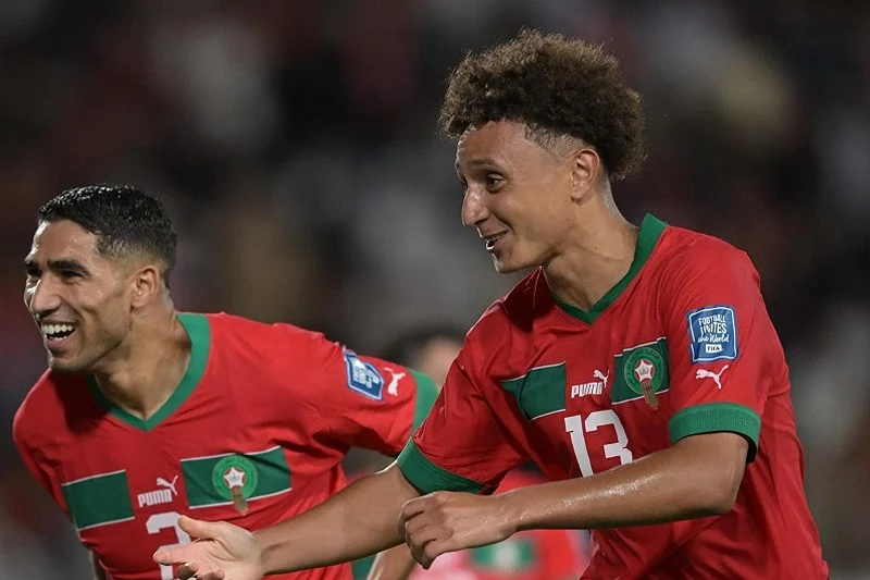 بنصغير وحكيمي في سباق “غلوب سوكر 2025”